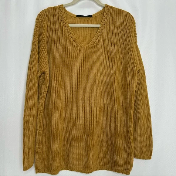 Jenni Kayne ribbed sweater mustard yellow medium v neck classic minimalist - Picture 2 of 6